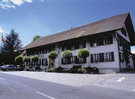 Gasthof Kreuz Muehledorf エクステリア 写真